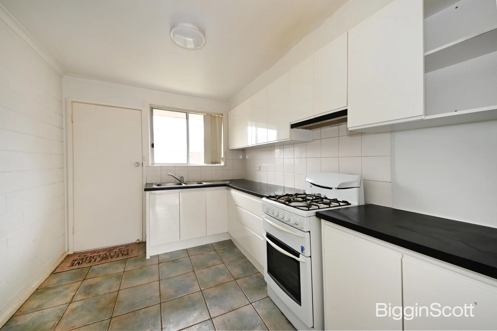 Additional image 5 of 2/5 Browning Avenue, Clayton South VIC 3169