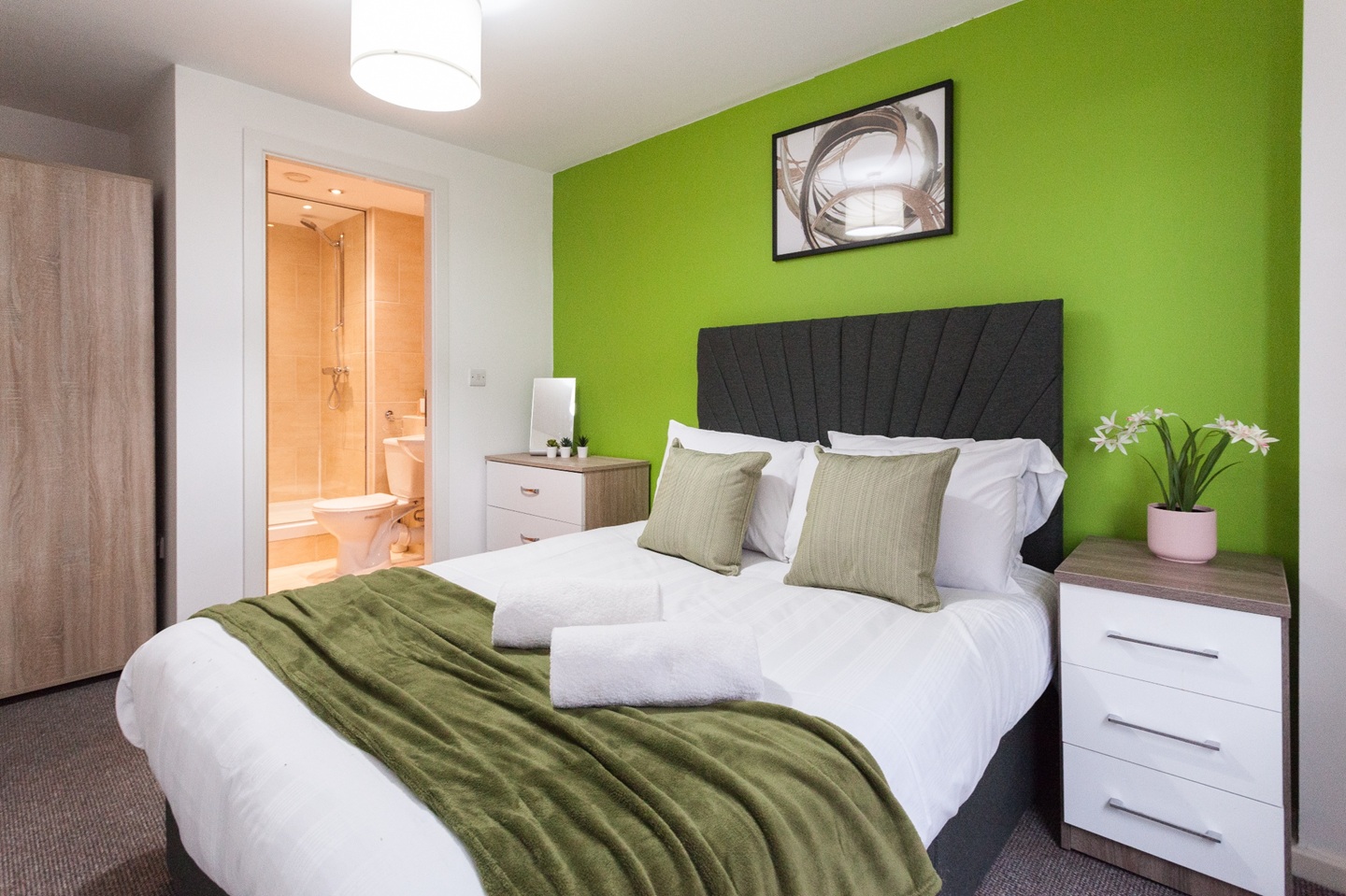2 Bed Flat, Oldham Place, L1, N1 7GU