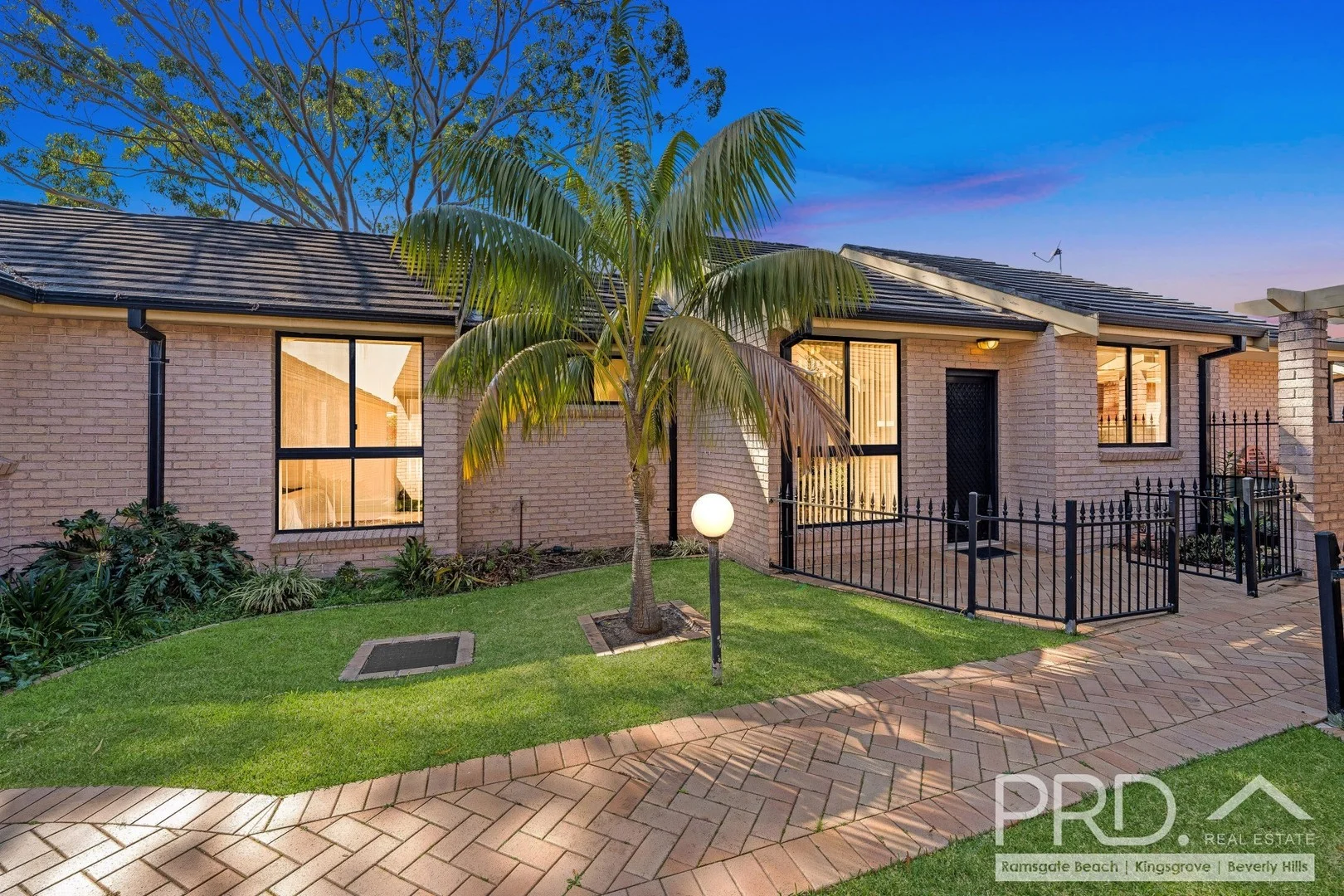 8/11 Berith Street, Kingsgrove NSW 2208