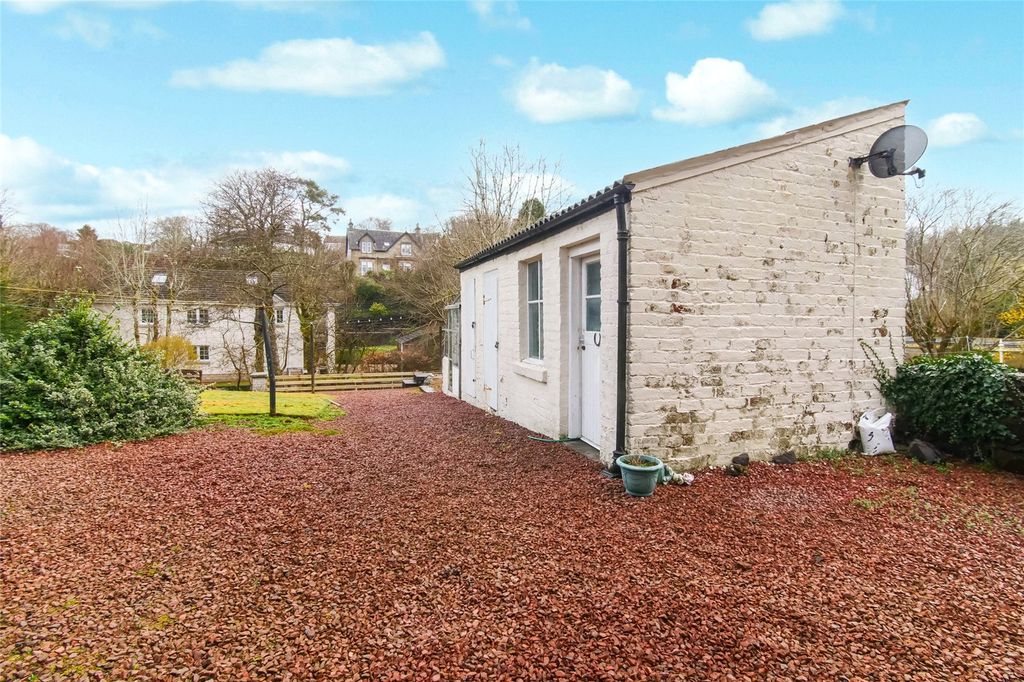 Additional image 20 of 4 bed flat for saleGillburn Road, Kilmacolm PA13