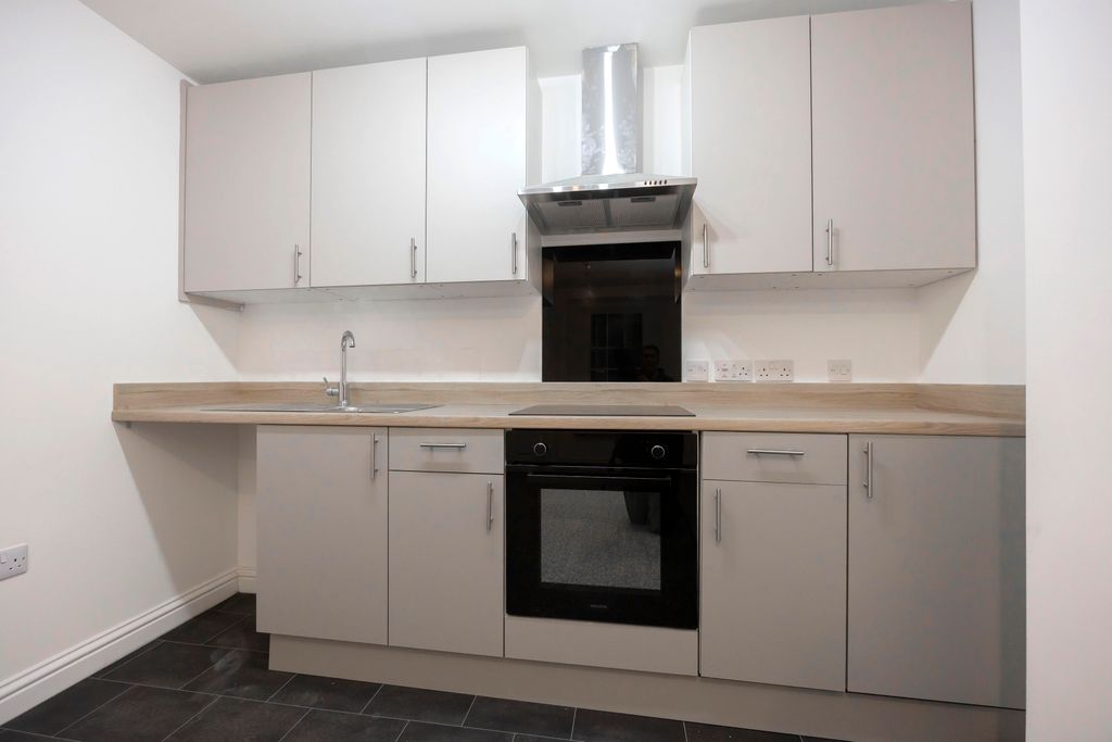 Additional image 2 of 1 bed flat to rentBerkeley Street, Cheltenham GL52