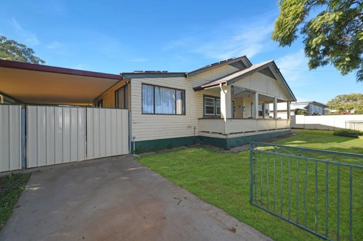 16 Rodney Street, Gunnedah NSW 2380
