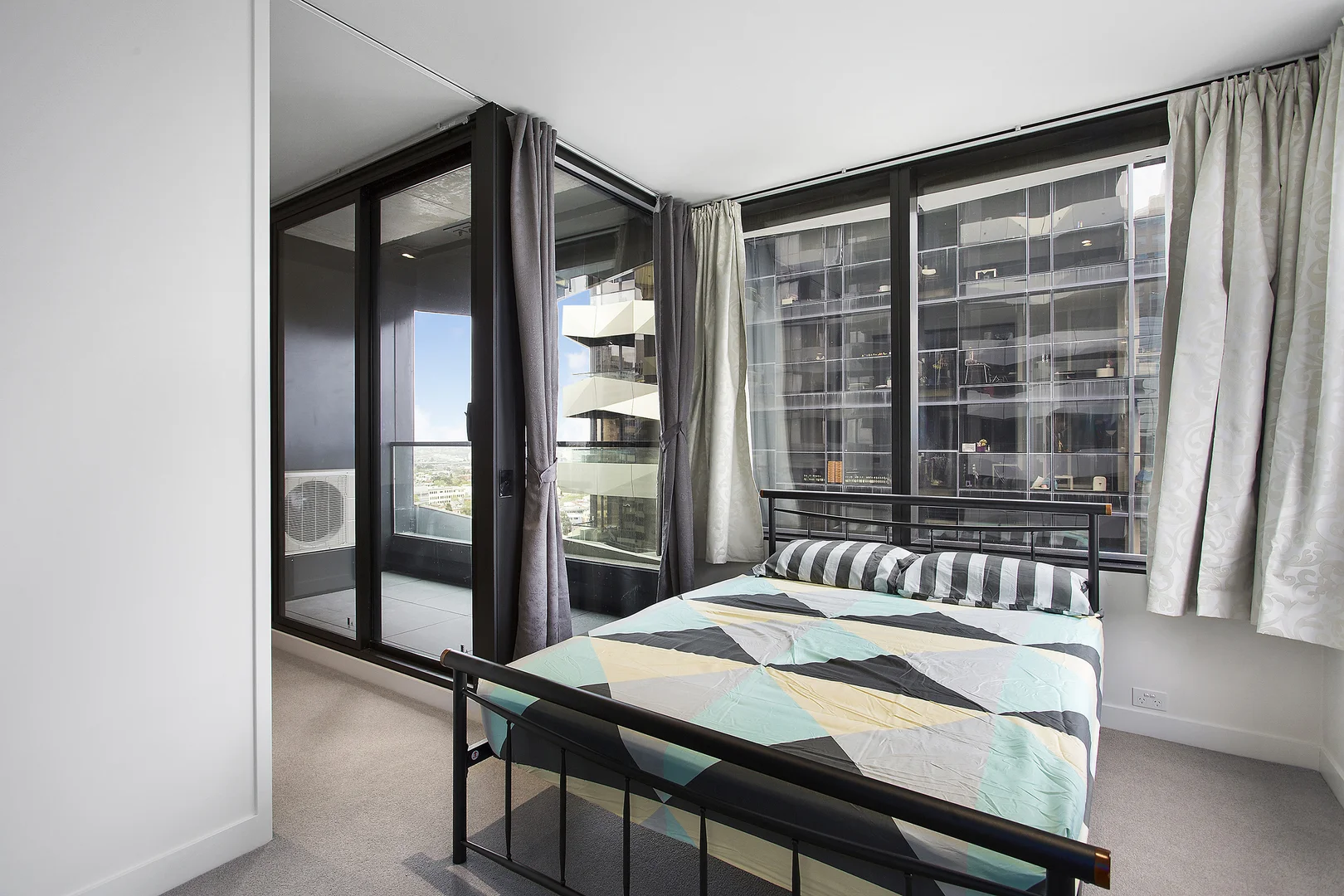 Additional image 3 of 2206/120 A'Beckett Street, Melbourne VIC 3000