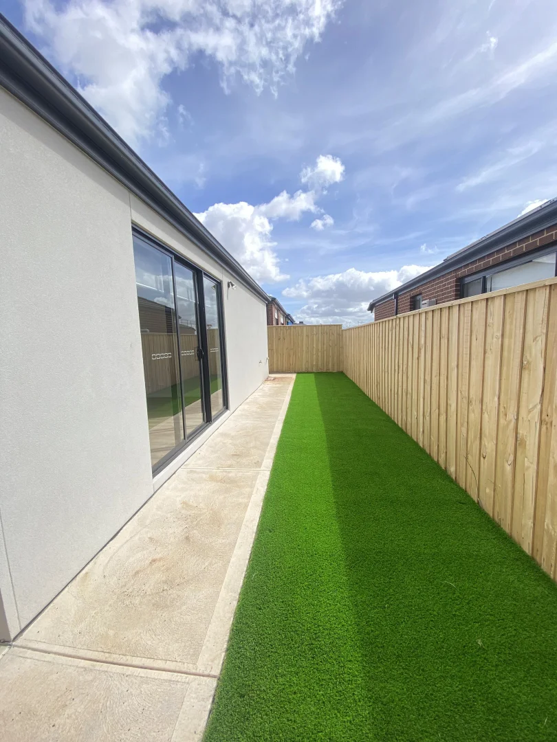 Additional image 9 of 4 Florina Road, Fraser Rise VIC 3336
