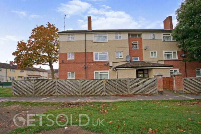 2 bed flat to rent2 Bedroom Flat To Rent, Shrewton Walk, Swindon SN2