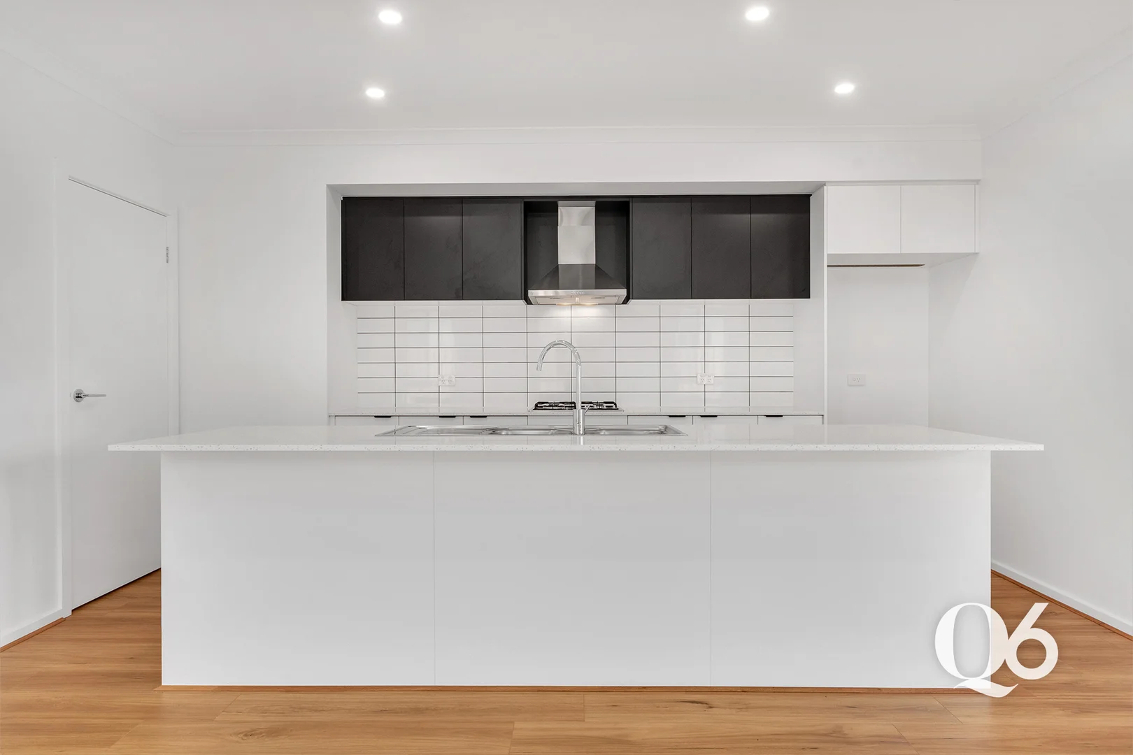 Additional image 3 of 30 Aristides Crescent, Thornhill Park VIC 3335
