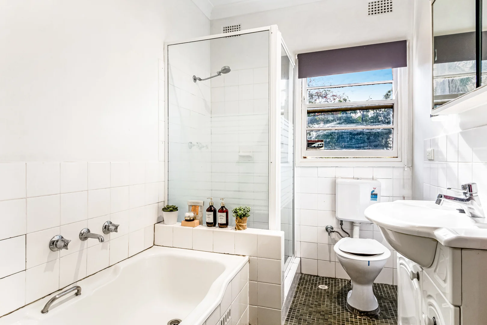 Additional image 3 of 8a Washington Place, Castle Hill NSW 2154