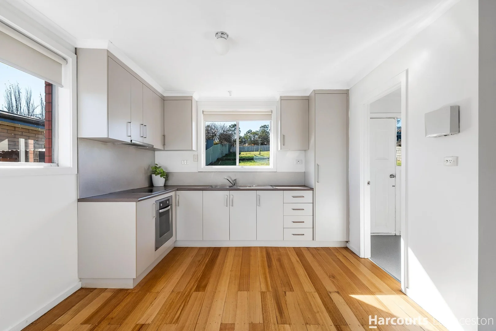 Additional image 2 of 37 Wildor Crescent, Ravenswood TAS 7250