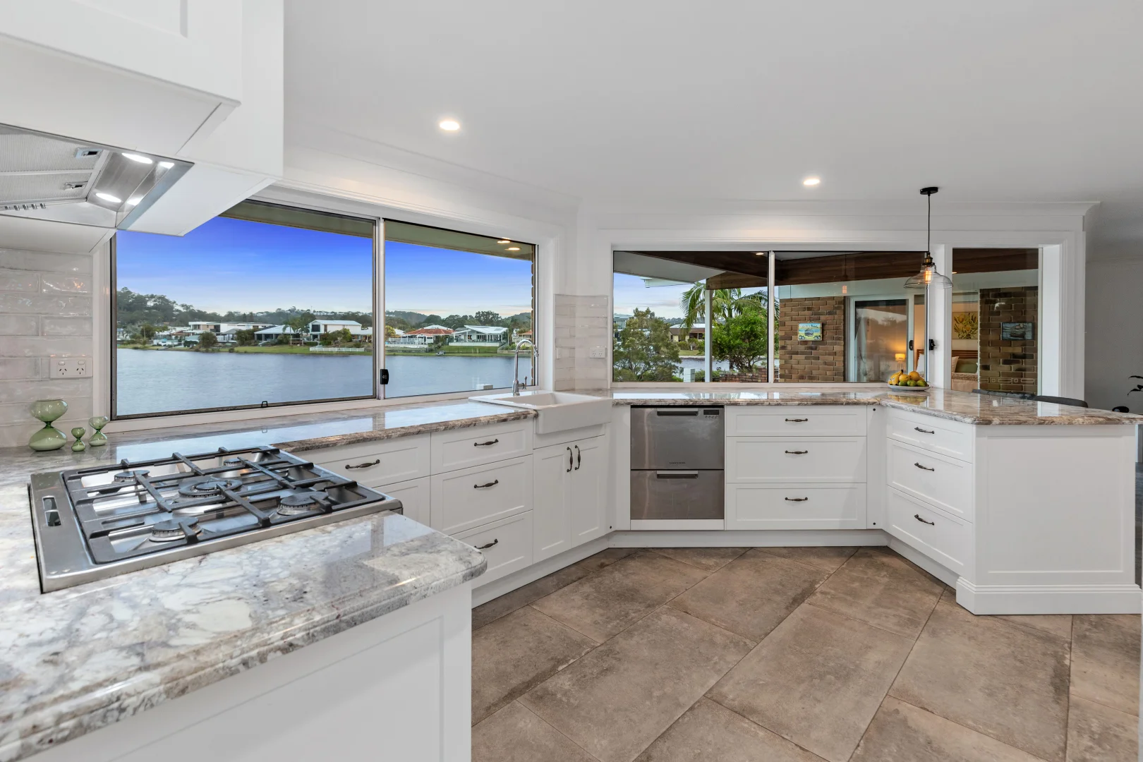 Additional image 3 of 28 Jabiru Avenue, Burleigh Waters QLD 4220