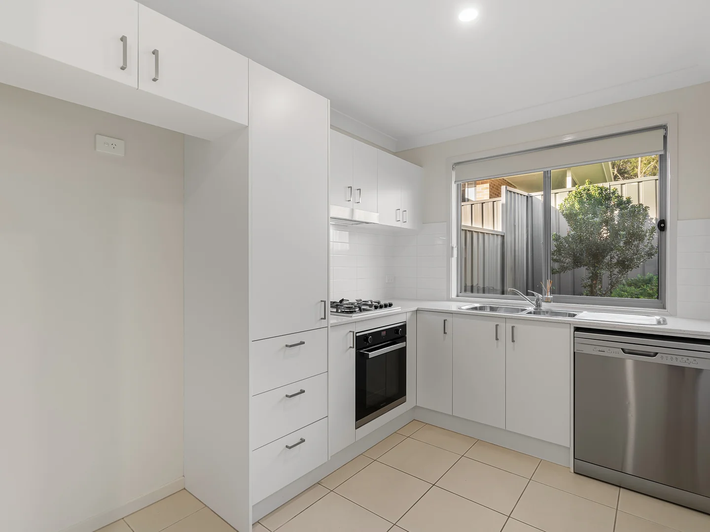 8A Cinnamon Way, Morisset NSW 2264 photo 2
