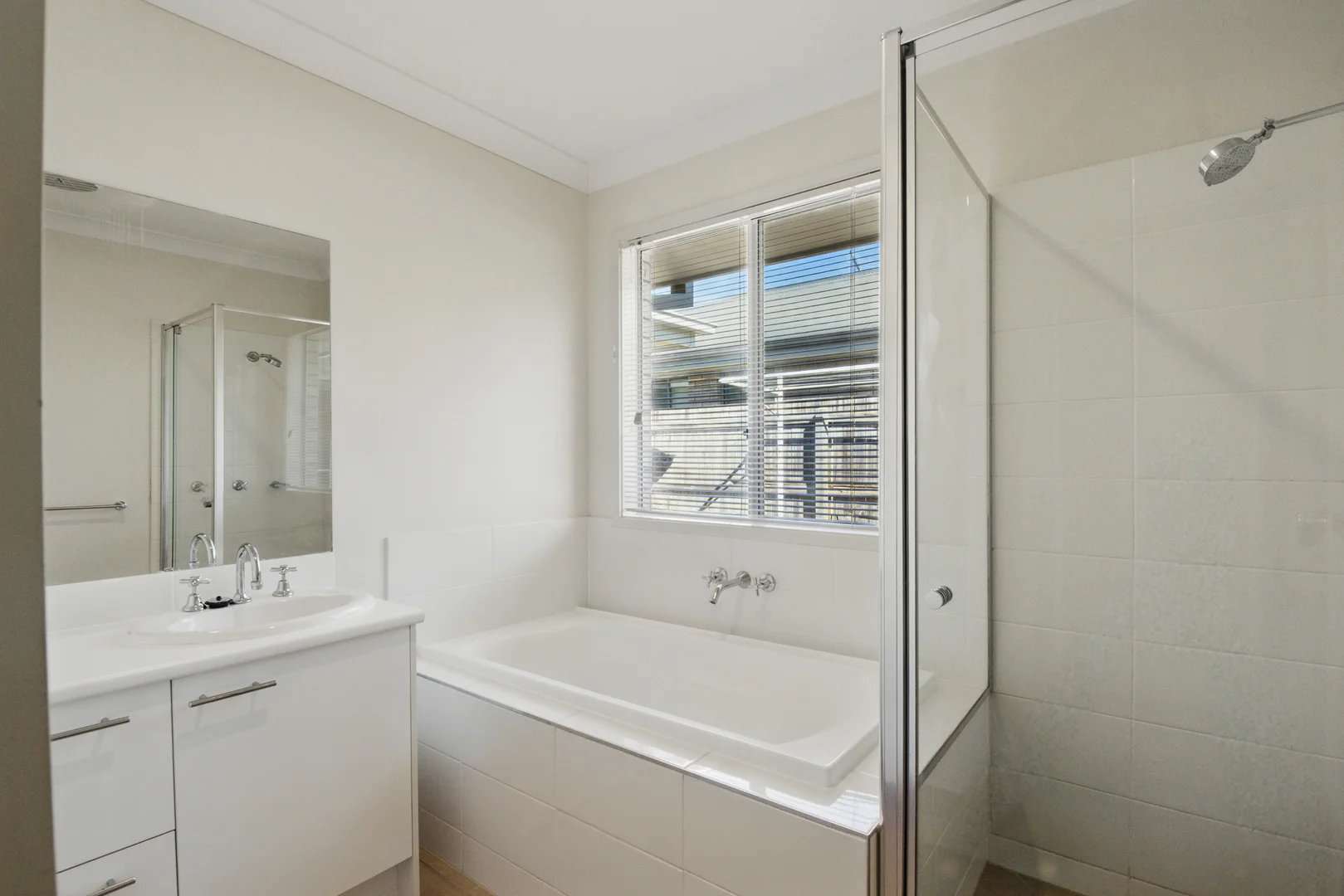 Additional image 12 of 22 Eagleton Crescent, Leichhardt QLD 4305