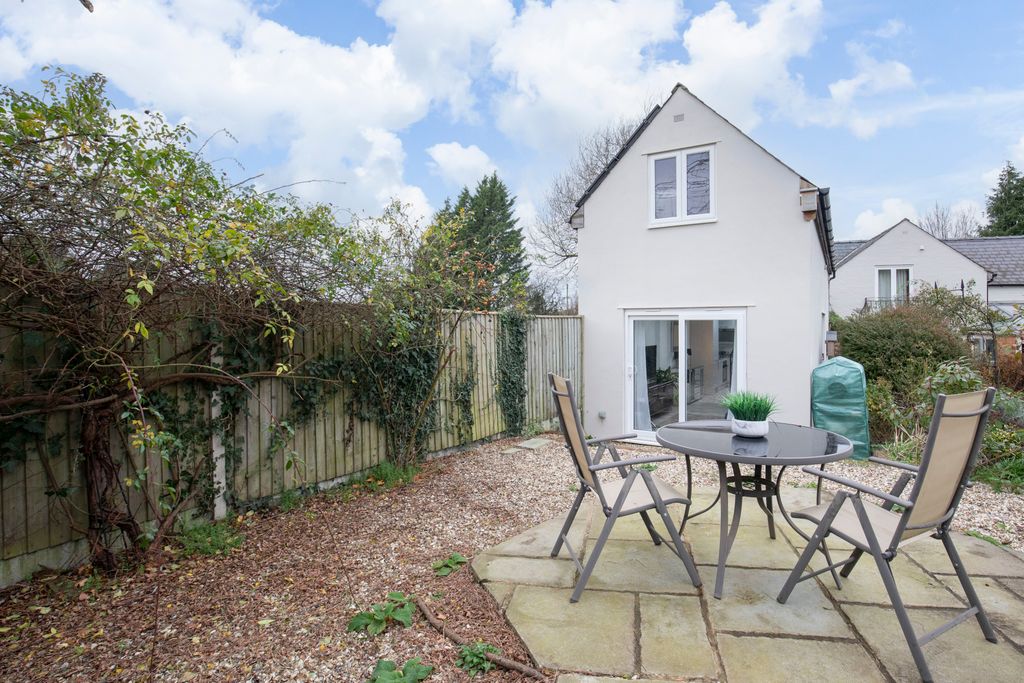 Additional image 13 of 1 bed detached house to rentMain Road, Shurdington, Cheltenham GL51