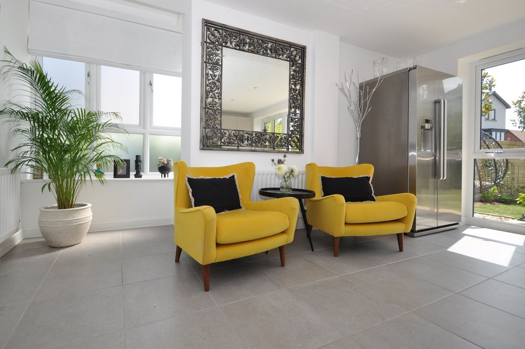 Additional image 19 of 4 bed semi-detached house to rentClover Drive, Cheltenham GL52