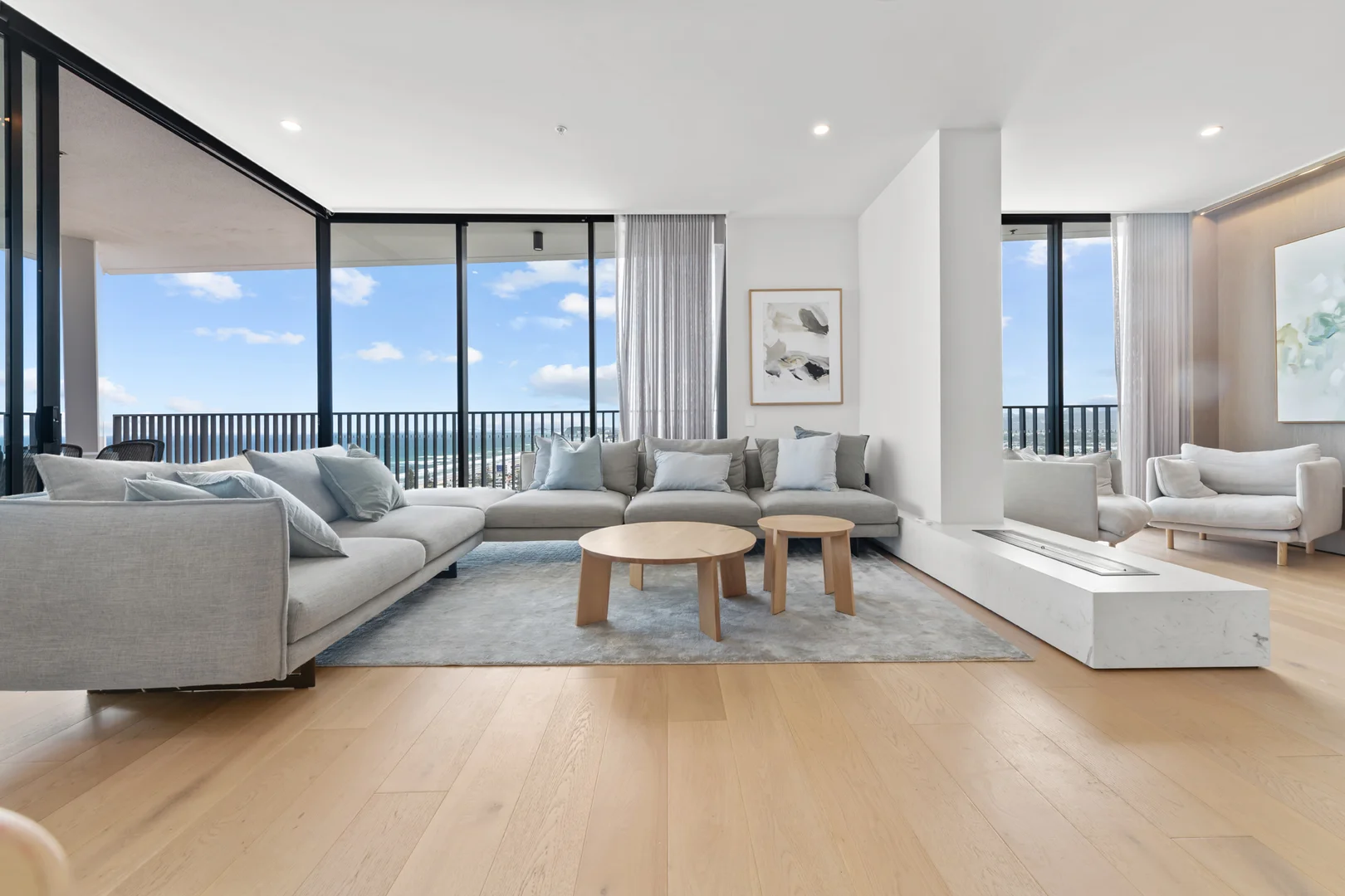 Additional image 4 of 2502/43 Peerless Avenue, Mermaid Beach QLD 4218