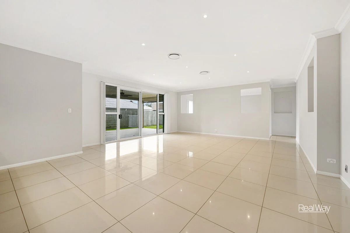 Additional image 3 of 76 Wood Drive, Middle Ridge QLD 4350