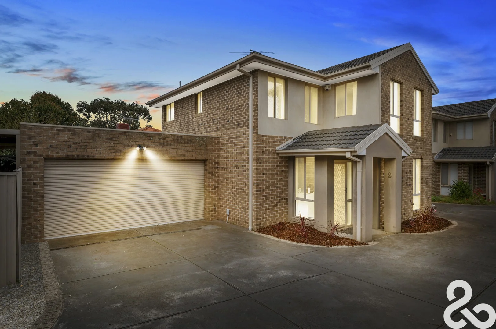 2/17 Simon Court, Epping VIC 3076