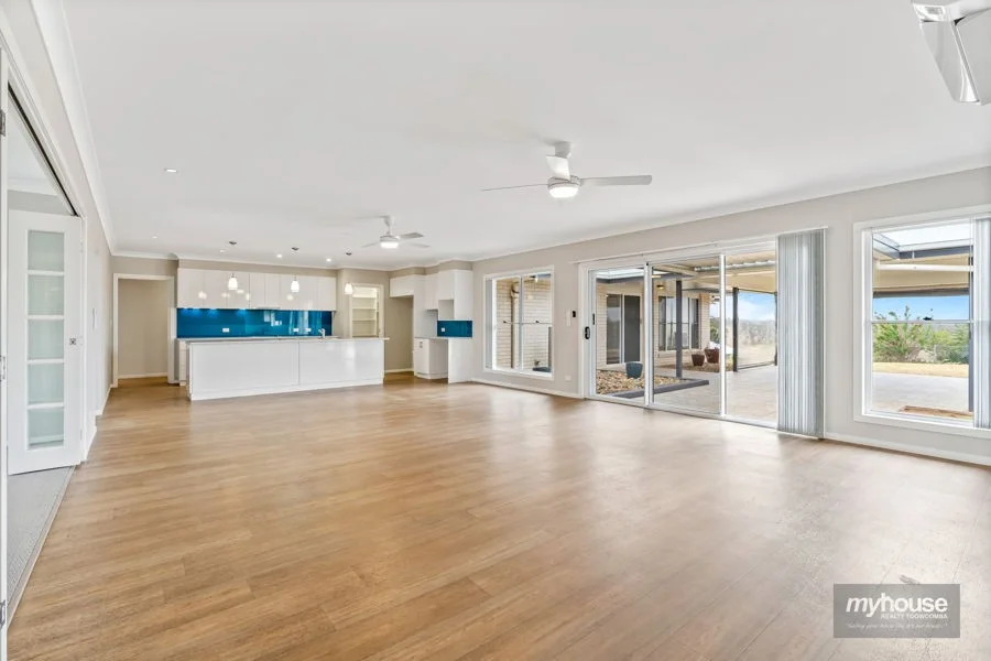 1 Explorer Court, Gowrie Junction QLD 4352 photo 5