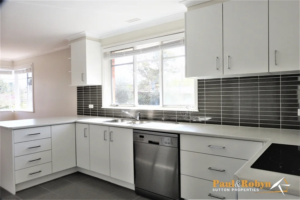 Additional image 4 of 71 Kitchener Street, Hughes ACT 2605