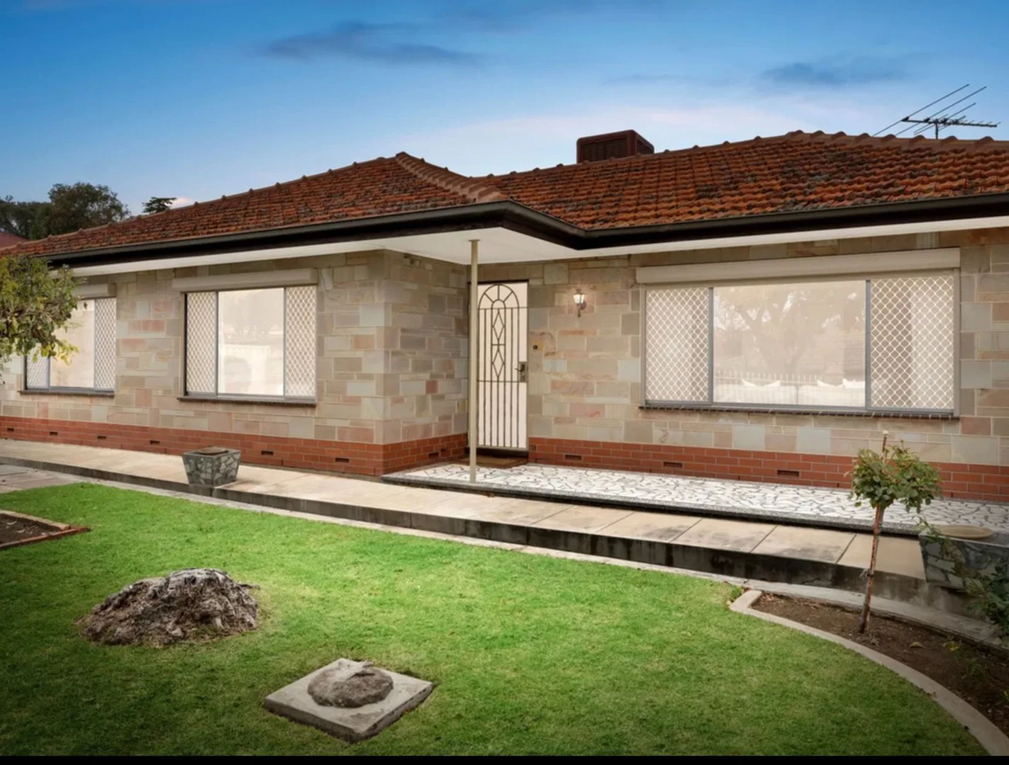 13 Bristol Ave, Enfield SA 5085