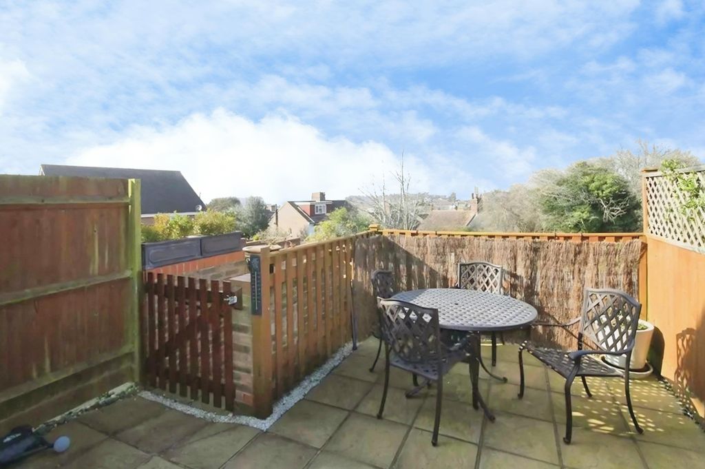 Additional image 4 of 3 bed terraced house to rentWellswood, Haywards Heath RH16