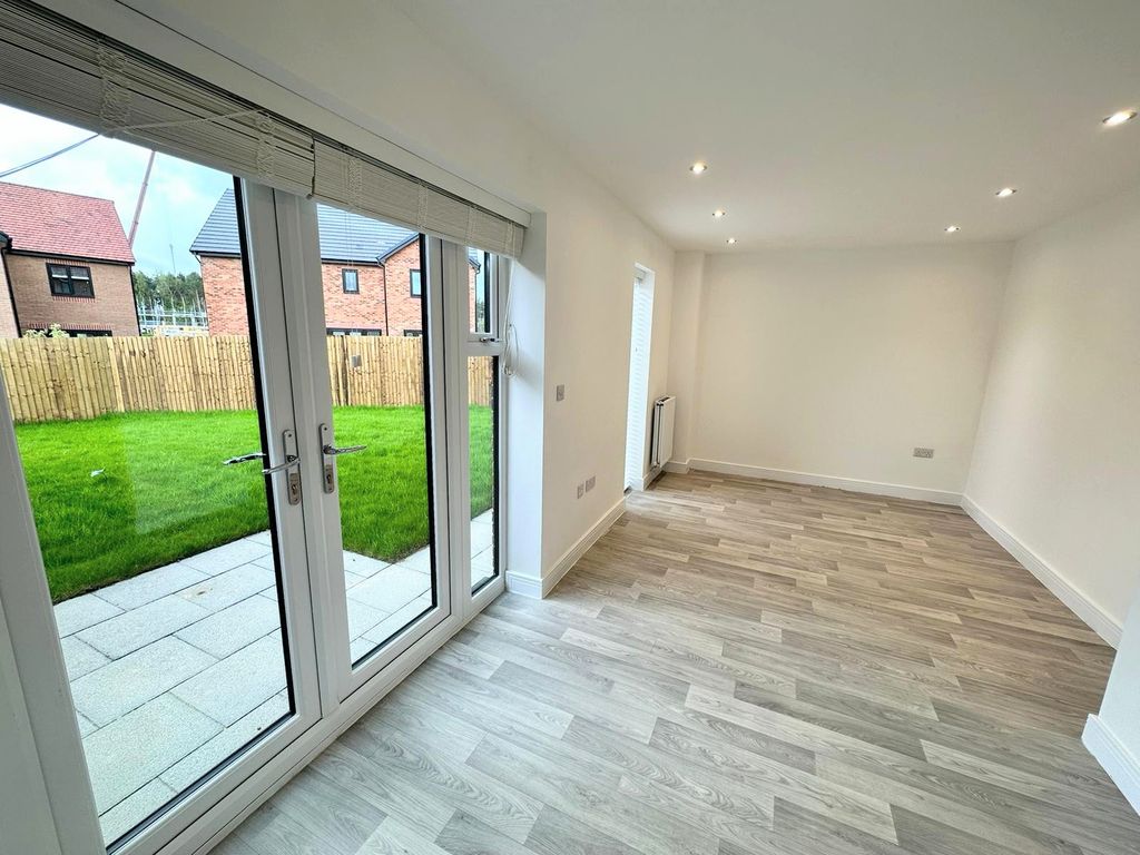 Additional image 3 of 4 bed property to rentStoney Wood Drive, Billingham TS22