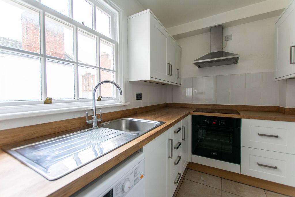 Additional image 3 of 2 bed flat to rentMontpellier Terrace, Cheltenham GL50
