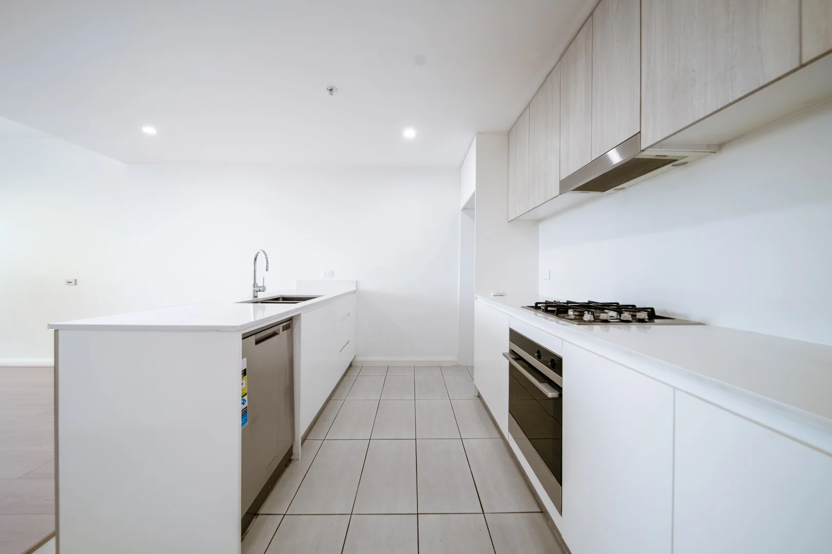Additional image 2 of 1604/5 Second Avenue, Blacktown NSW 2148