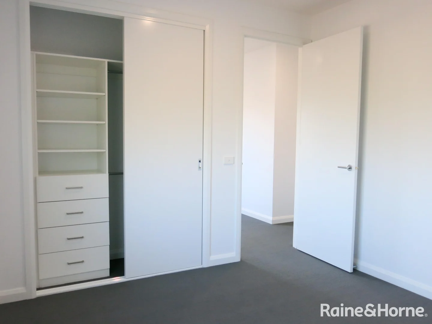 Additional image 24 of 2/5 Padua Court, Gladstone Park VIC 3043