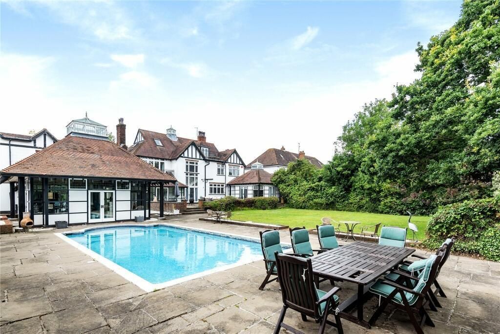 Additional image 16 of 5 bed detached house to rentThe Ridgeway, Cuffley, Potters Bar EN6