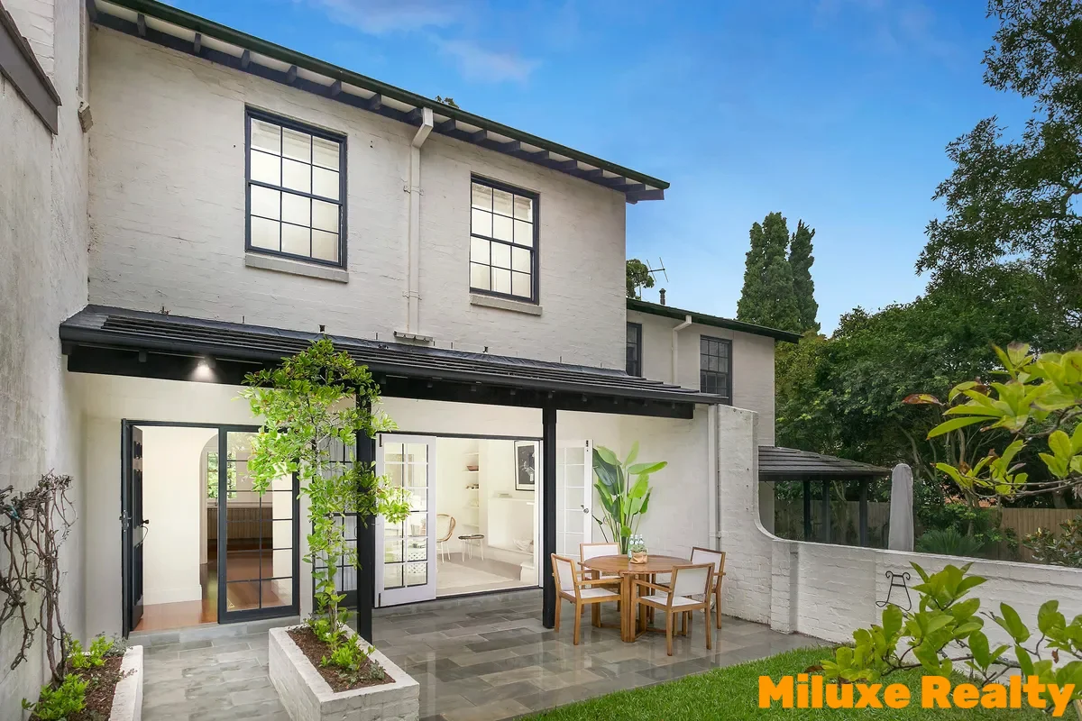 8/80 Coonanbarra Rd, Wahroonga NSW 2076