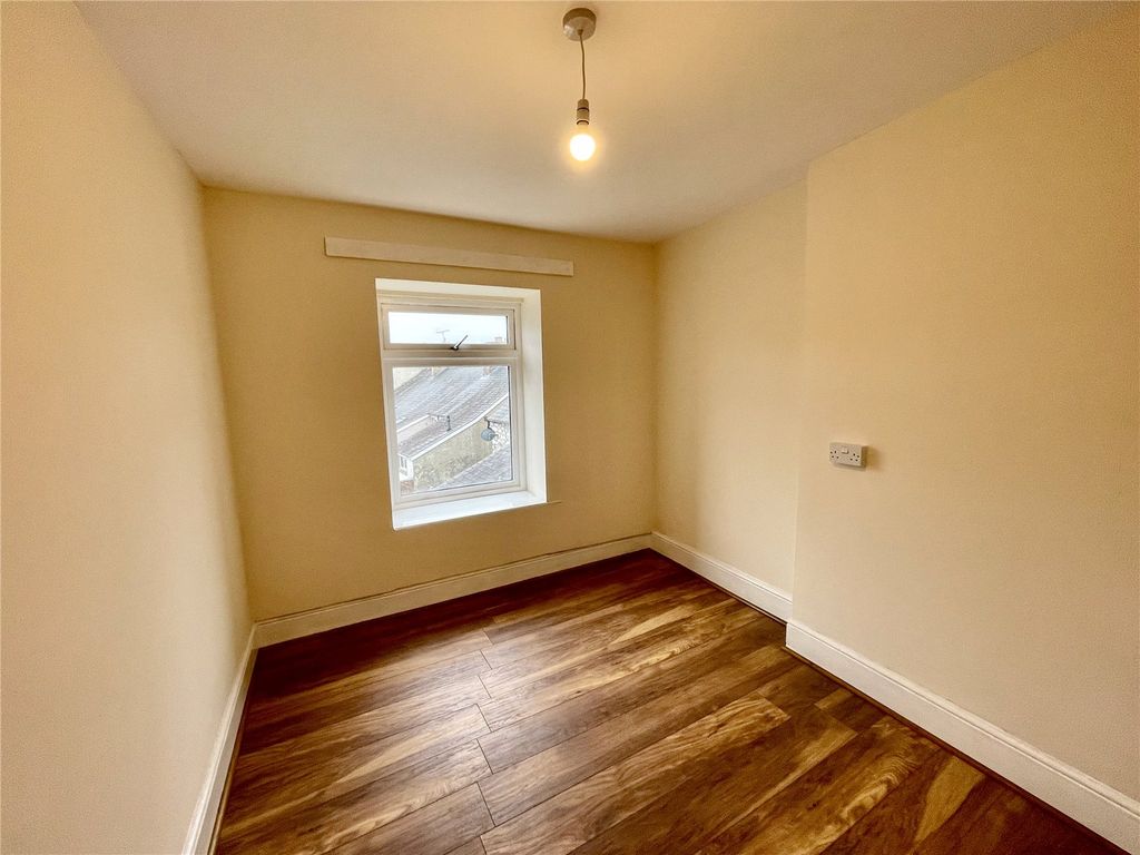 Additional image 6 of 3 bed maisonette to rentCorbett Square, Tywyn, Gwynedd LL36