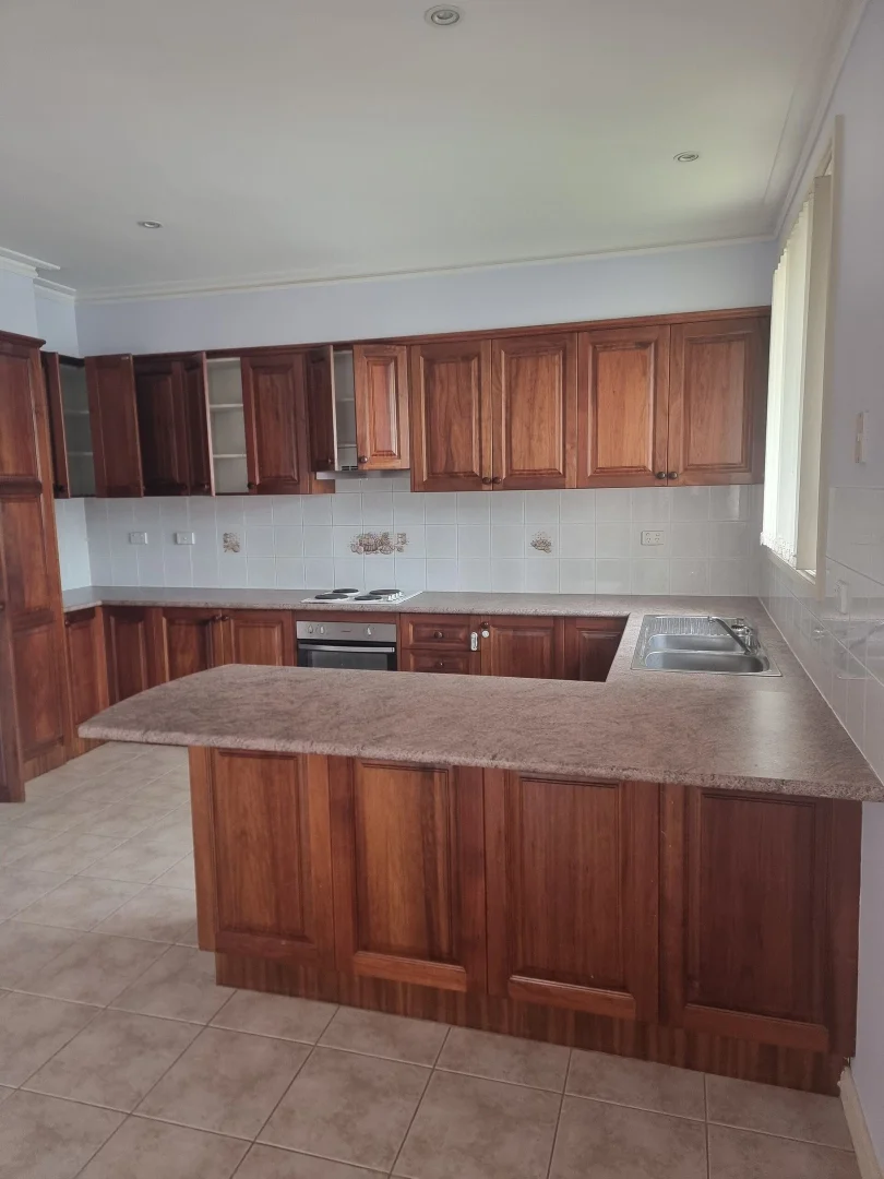 Additional image 9 of 2/29 Vincent Avenue, St Albans VIC 3021