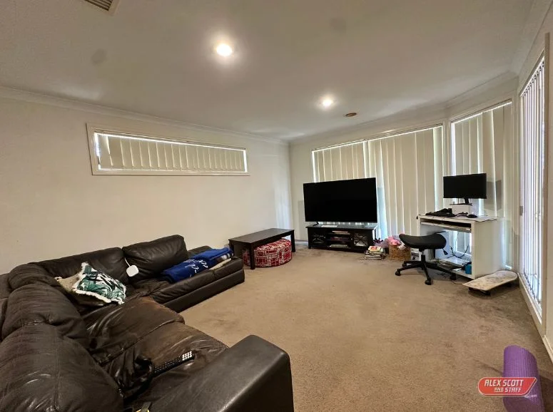 4 Parramatta Place, Berwick VIC 3806 photo 5