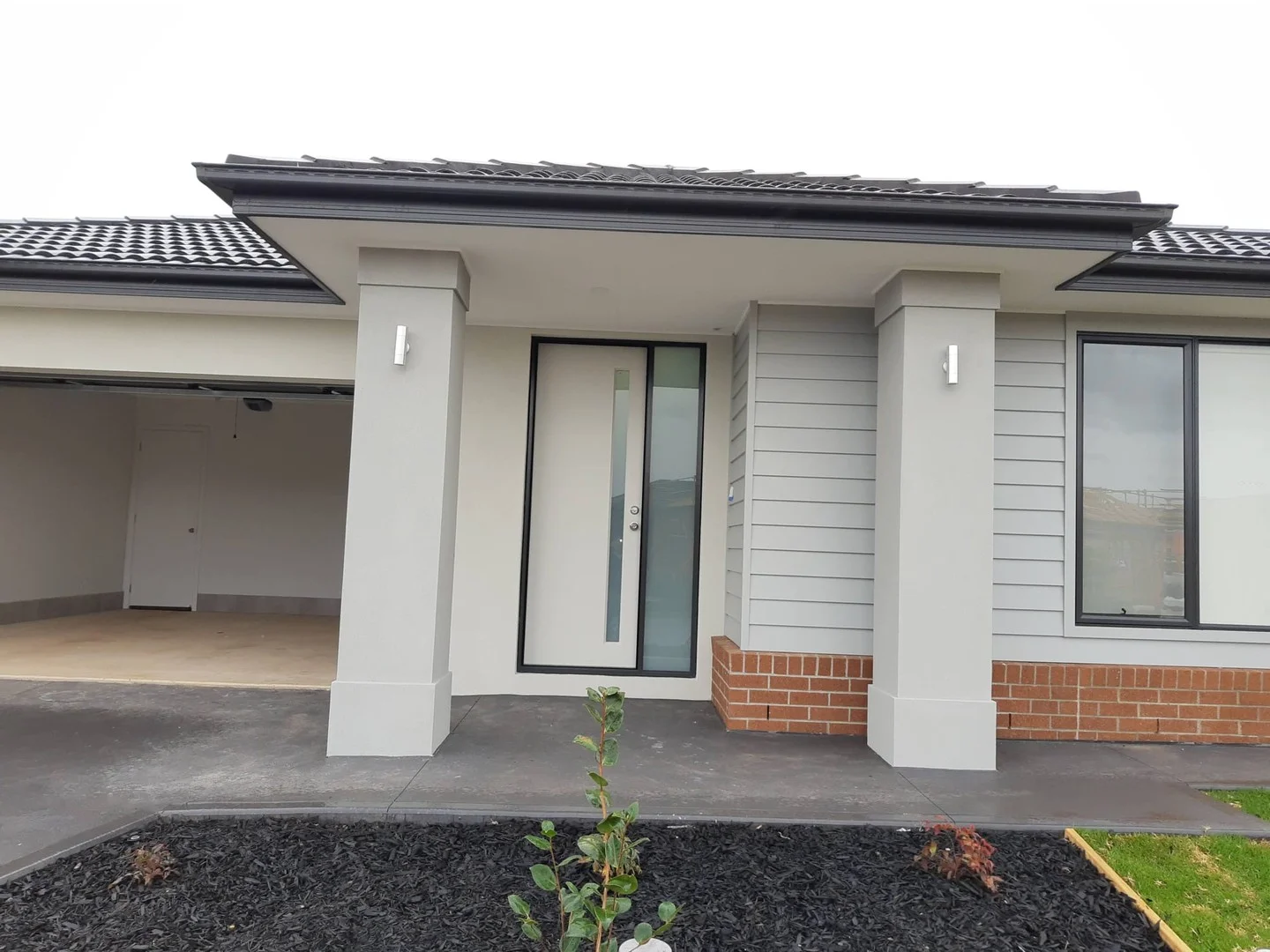 13 Gleeson Way, Deanside VIC 3336 photo 2