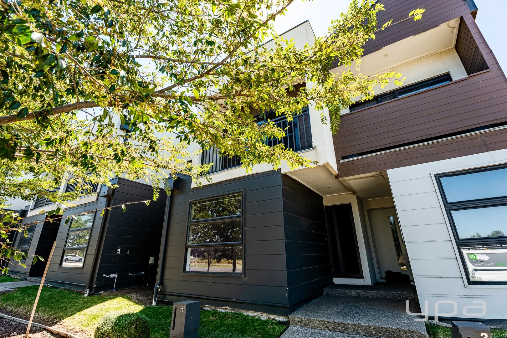 3G Charlwood Promenade, Werribee VIC 3030