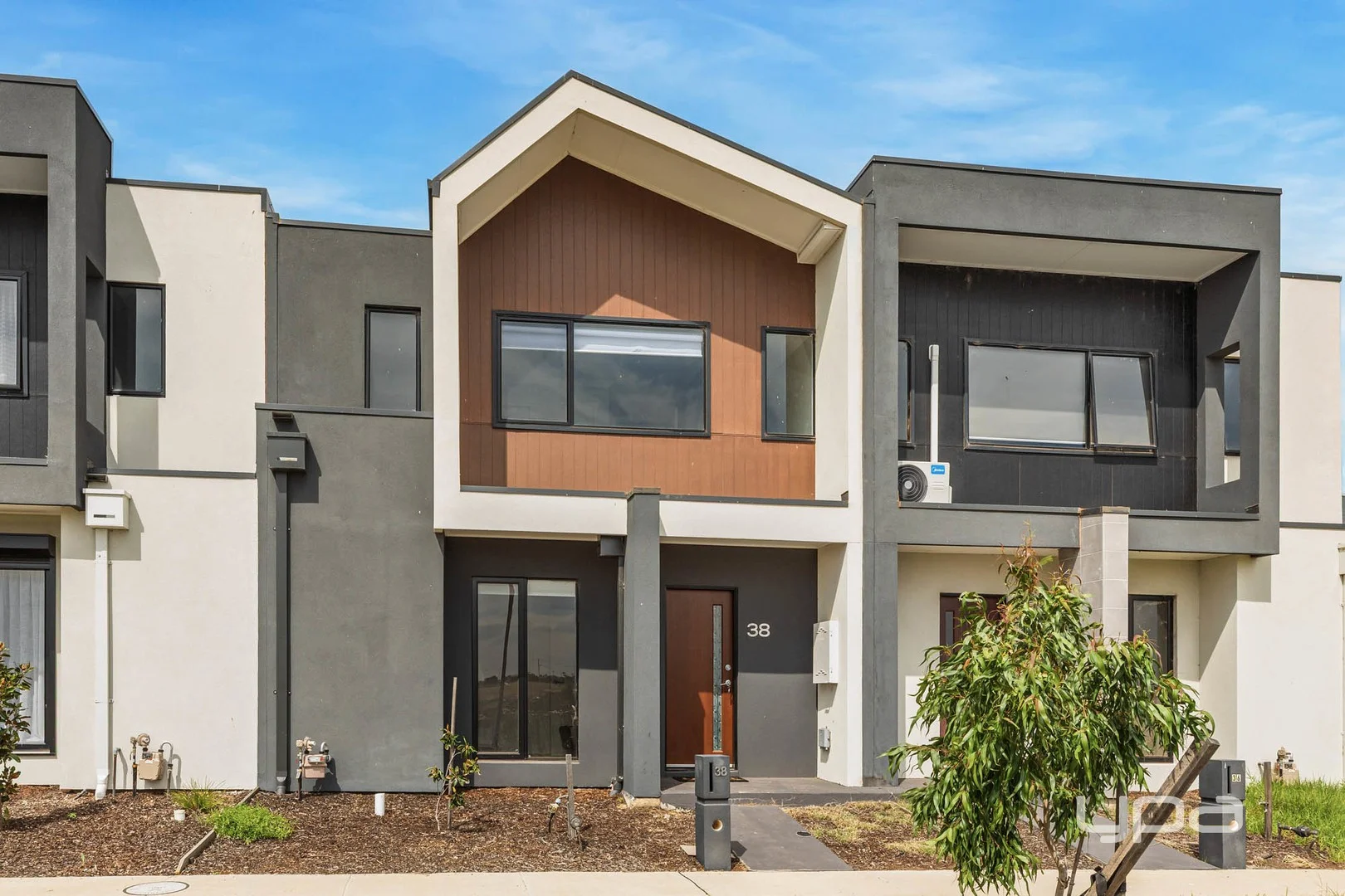 38 Harlequin Avenue, Deanside VIC 3336