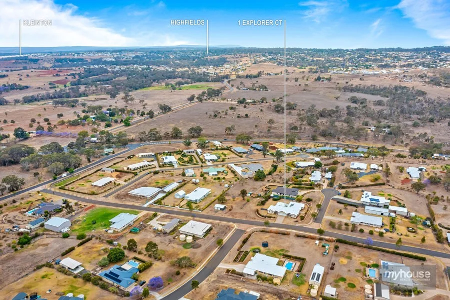 1 Explorer Court, Gowrie Junction QLD 4352 photo 3