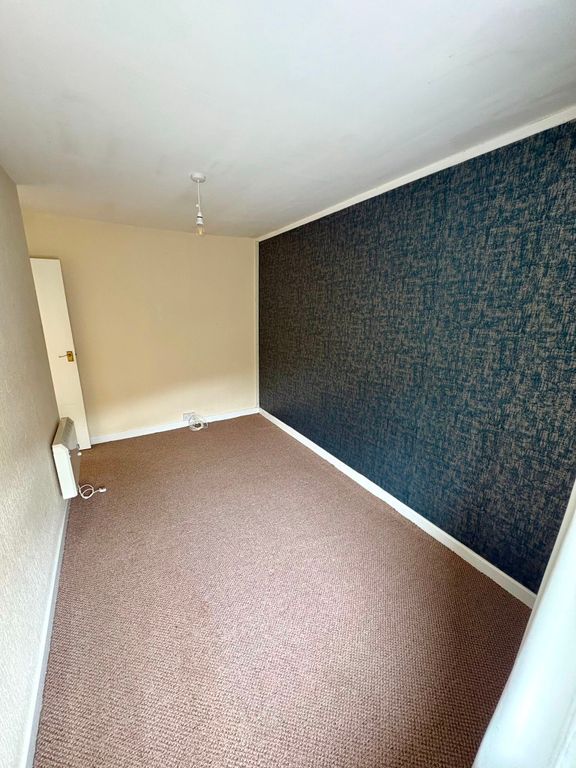 Additional image 7 of 2 bed terraced house to rentBryn Ffynnon Terrace, Llanaelhaearn, Caernarfon LL54