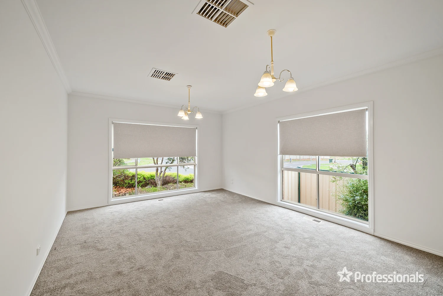 Additional image 2 of 21 Tasman Crescent, Taylors Lakes VIC 3038