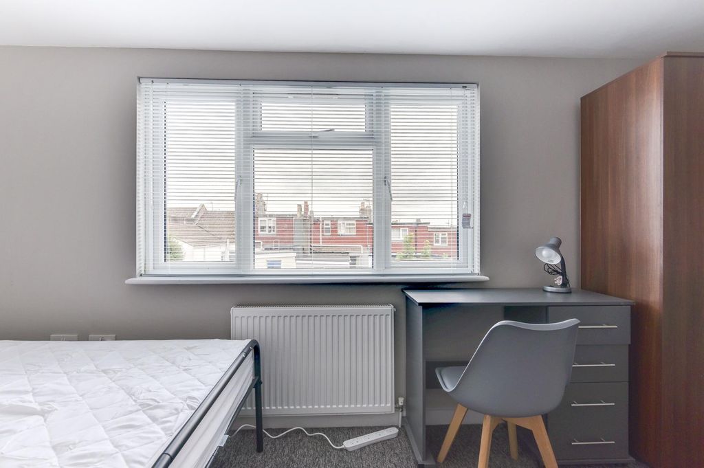 Additional image 37 of 7 bed semi-detached house to rentBernard Road, Brighton BN2