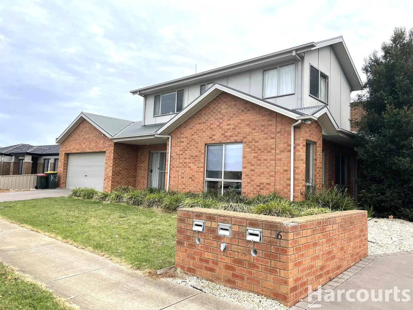 1/16 McTavish Boulevard, Horsham VIC 3400