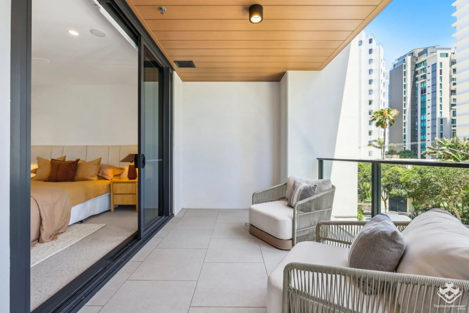 Additional image 8 of ID:21169305/25 Woodroffe Avenue, Main Beach QLD 4217