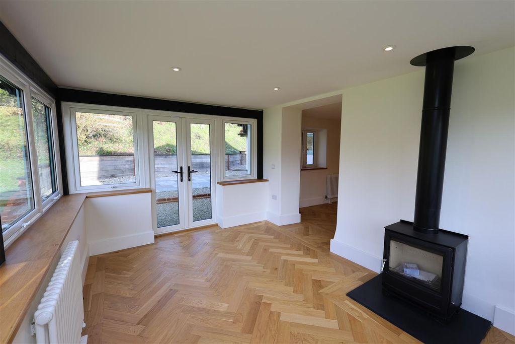 Additional image 8 of 4 bed detached house to rentShacklands Road, Shoreham, Sevenoaks TN14