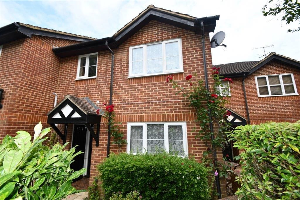 1 bed terraced house to rentTown End Close, Godalming GU7