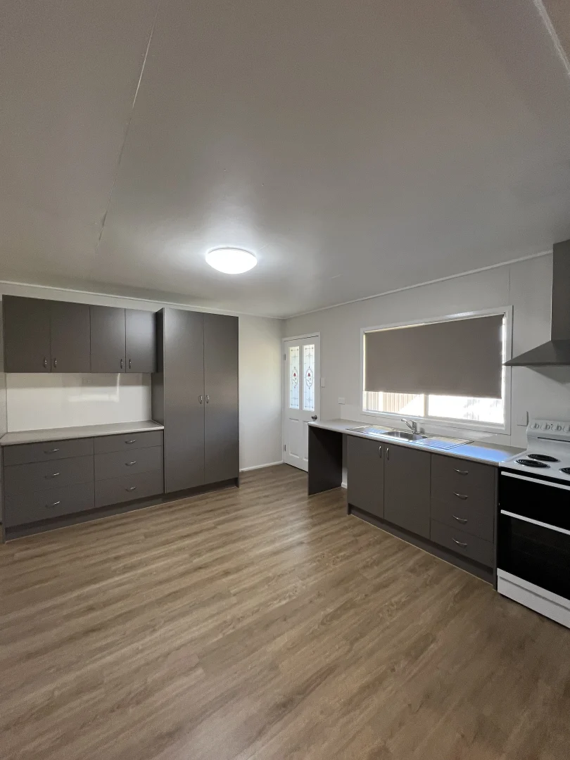 Additional image 2 of 16 Gleeson Street, Crows Nest QLD 4355