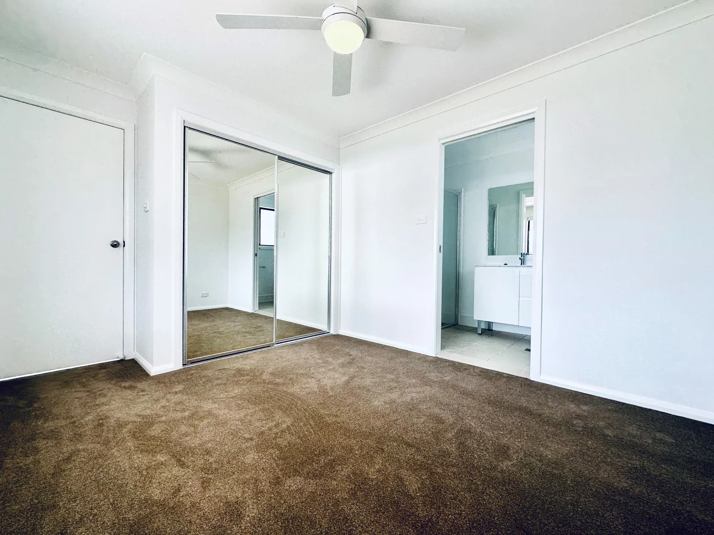 Additional image 13 of 1/12 Mustang Close, Tamworth NSW 2340