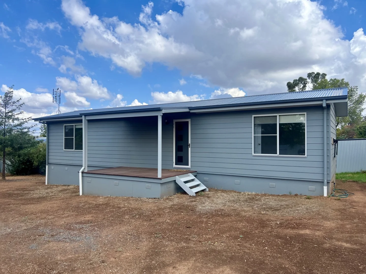 2/30 Coleman Road, Parkes NSW 2870