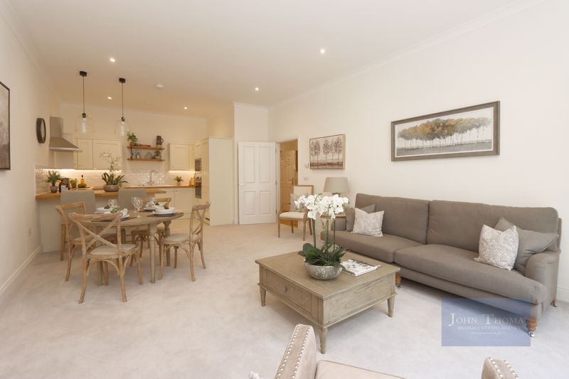 Additional image 9 of 2 bed flat to rentThe Canopy, Lambourne Road, Chigwell IG7