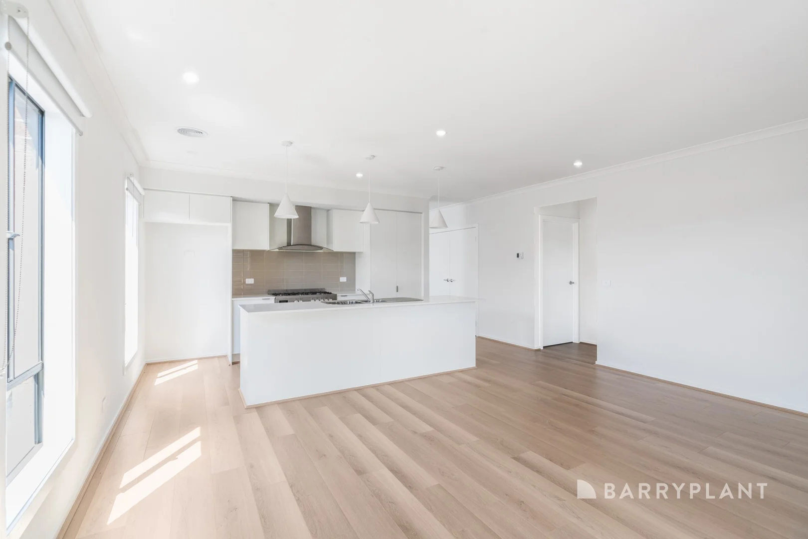 11 Cordyline St, Mount Duneed VIC 3217 photo 2