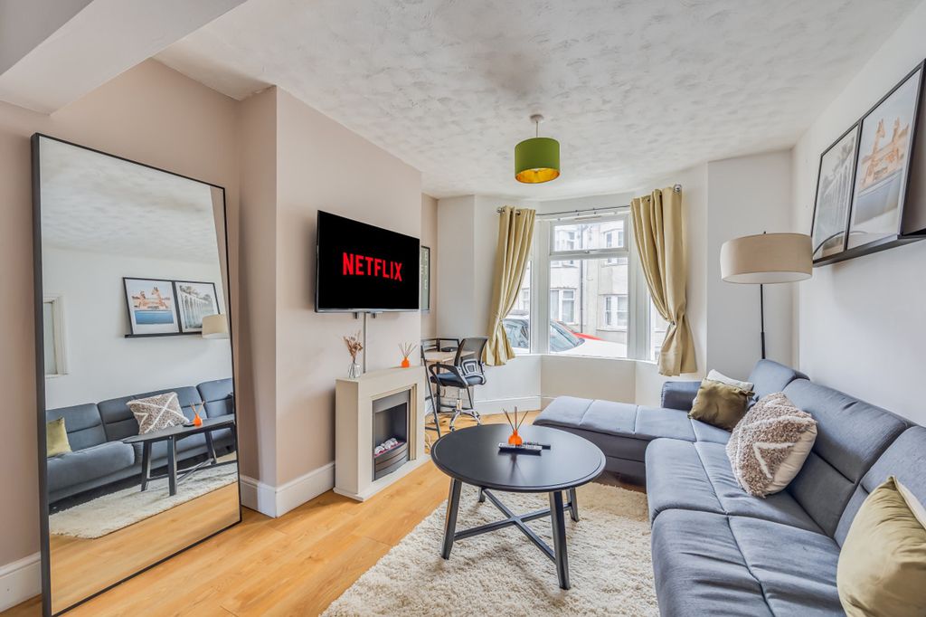 3 bed flat to rentAbington NN1